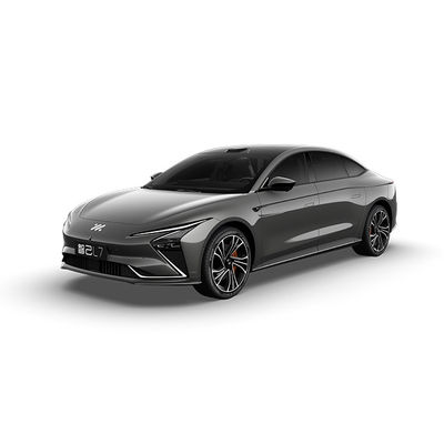 Goede prijs. Optie IM L7 Luxe elektrische auto met zuivere elektrische energie en YinHe-batterij in de EV-categorie online