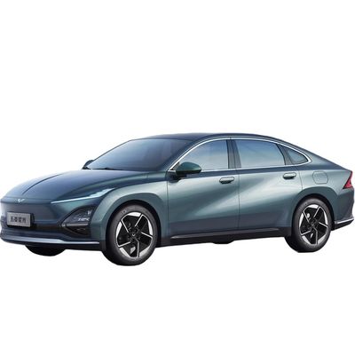 Goede prijs. 2024 Wuling Starlight 1.5L Hybrid Energy Vehicles met Lithium Iron Phosphate batterij en 150km Pure Electric bereik online