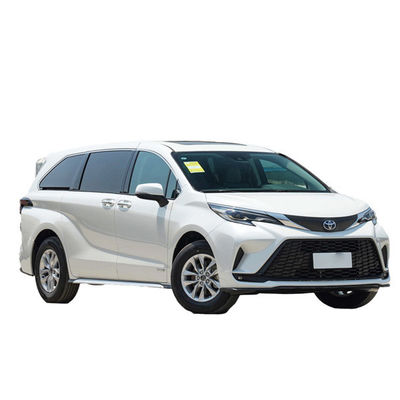 Goede prijs. 7 zitplaatsen 2024 Faw To-yota Gravia 2.5L Hybrid Edition Automatische hybride elektrische goederen Voertuig Energie auto's Automatische versnellingsbak online