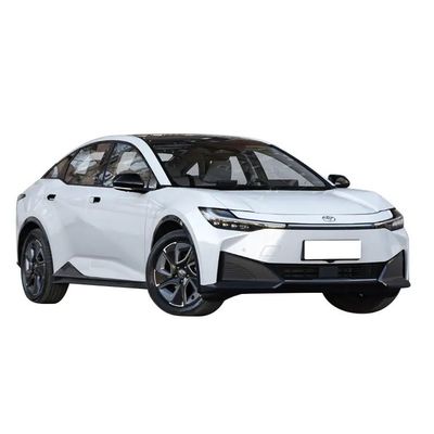 Goede prijs. 2024 TO-YOTA BZ3 AWD 616km Gebruikte auto's 270 N.m Maximaal koppel 1885kg Gewicht van het voertuig Gebouwd in energievoertuigen Elektrische auto's online