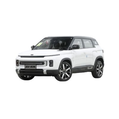 Goede prijs. Geely ICON Grote luxe SUV beperkte tijd korting Gebruikte auto's met aandrijving AWD banden maat R19 tweedehands auto's online