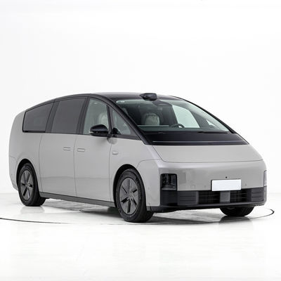 Goede prijs. Elektrische 7 zitplaatsen MPV Lixiang Mega Luxury 5-deurs carrosserie structuur en 4WD auto's met puur elektrisch voertuig online