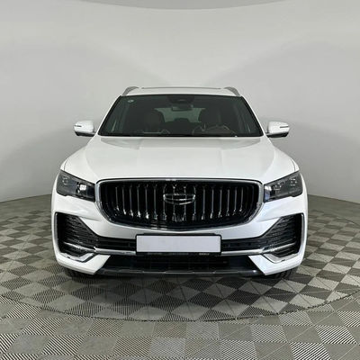 Goede prijs. 2023 Geely Xingyue L 4 wielen 5 zitplaatsen 2.0T High Speed Gasoline SUV Auto Voor volwassen Gebruikte Gasoline Auto Zonnedak inbegrepen online