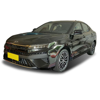 Goede prijs. 2023 JAC A5 plus 1.5T Luxe Edition Sedan met klantvereisten Gewicht 2000kg-2500kg online