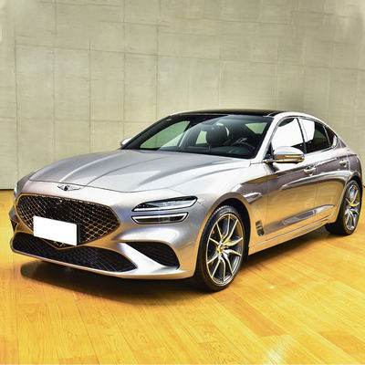 Goede prijs. High Speed 2023 Genesis G70 G80 2.5T 304HP 2WD 4WD Diesel Car met voorste schijf Achterste trommelrem. online