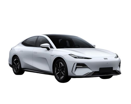 Goede prijs. Geely Milky Way E8 Basis 4-deurs 5-zits energie elektrisch voertuig YINHE Zilver Pure Electric Sedan online