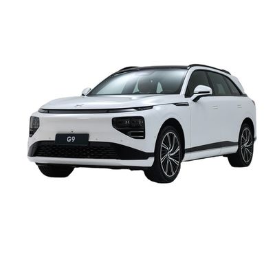 Goede prijs. Links stuur 5 zitplaatsen elektrische auto Xpeng P5 met 13,3 kWh/100km elektriciteitsverbruik en multifunctioneel ontwerp online